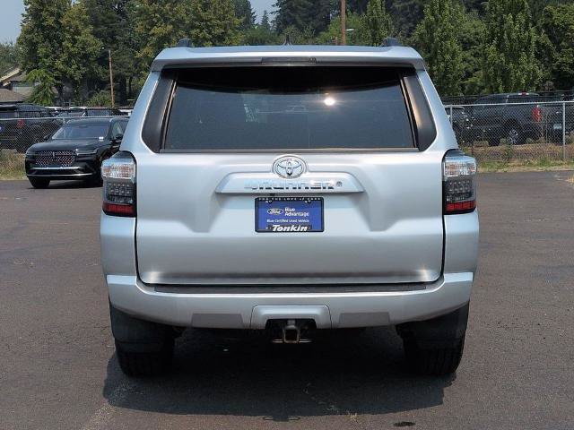 Used 2021 Toyota 4Runner SR5 RWD image 4