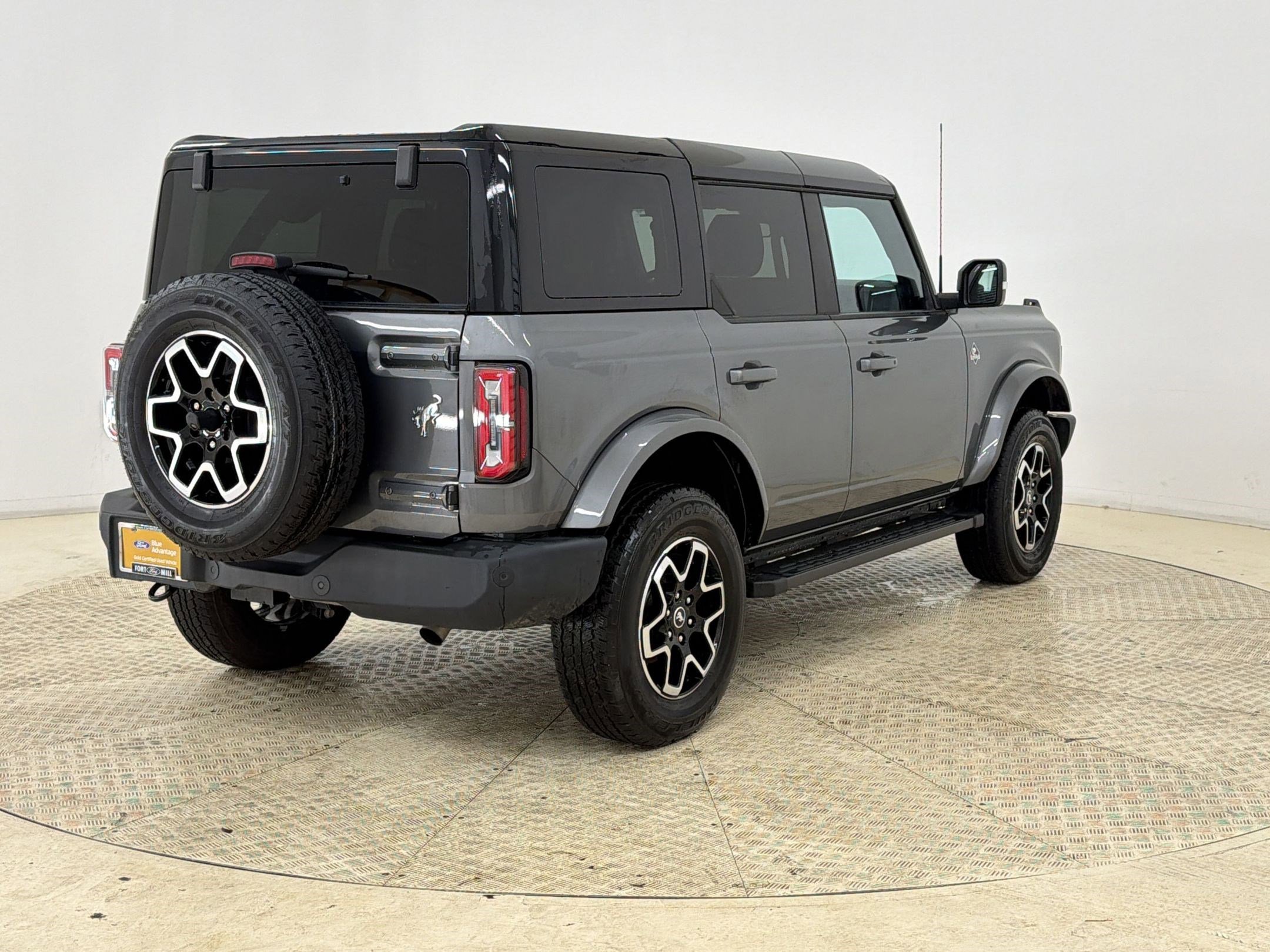 Certified 2024 Ford Bronco Outer Banks AWD/4WD image 8