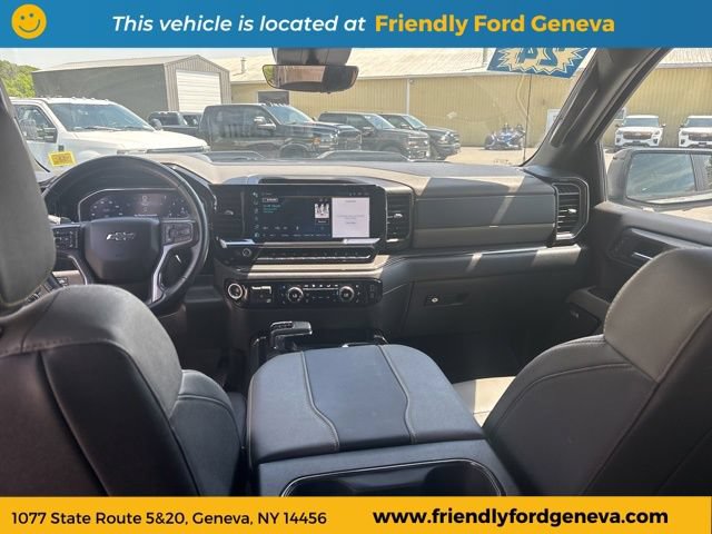 Used 2024 Chevrolet Silverado 1500 ZR2 w/ Technology Package AWD/4WD image 30
