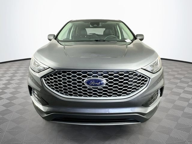 Certified 2024 Ford Edge SEL w/ Convenience Package AWD/4WD image 5