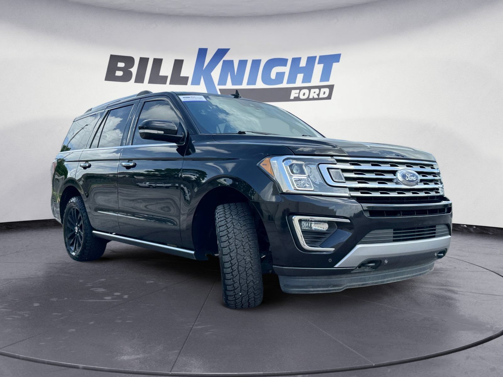 Certified 2019 Ford Expedition Limited w/ Equipment Group 301A AWD/4WD image 7