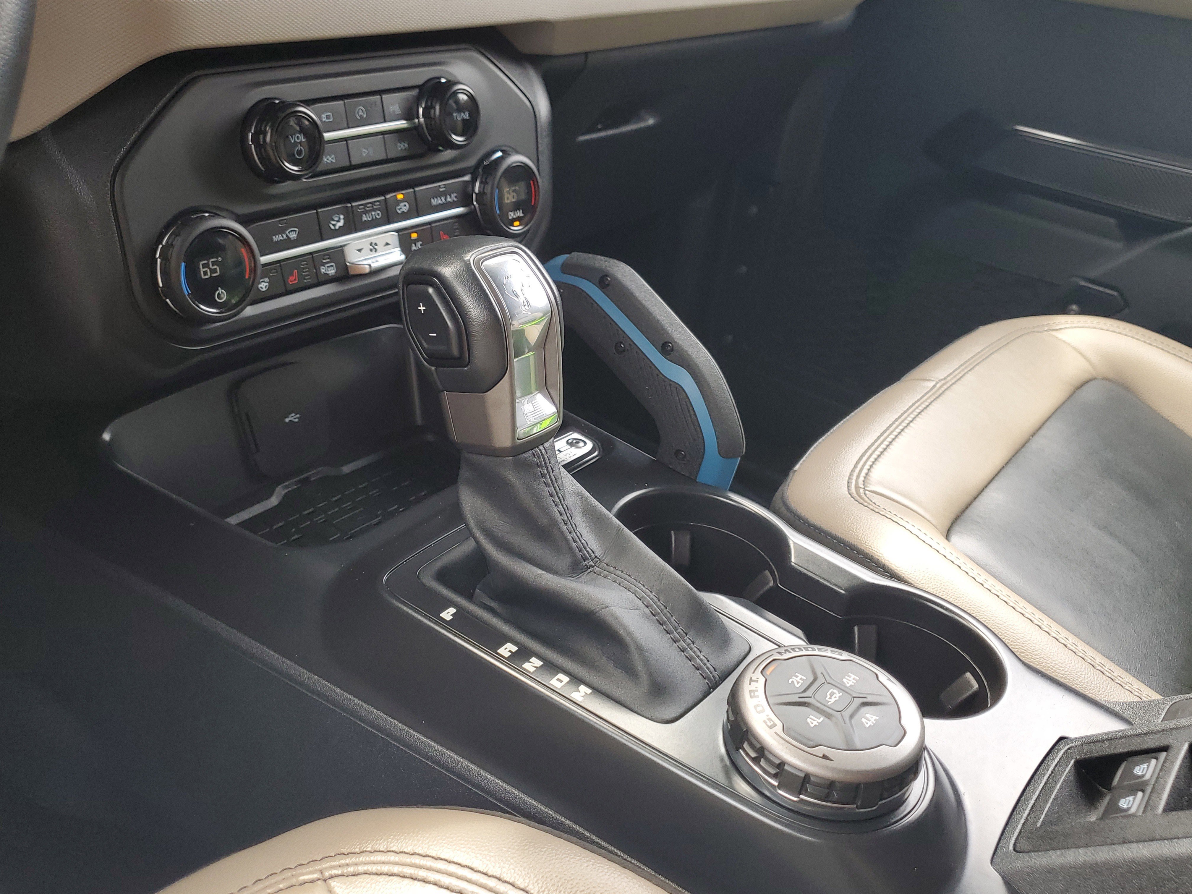 Certified 2024 Ford Bronco Wildtrak image 27