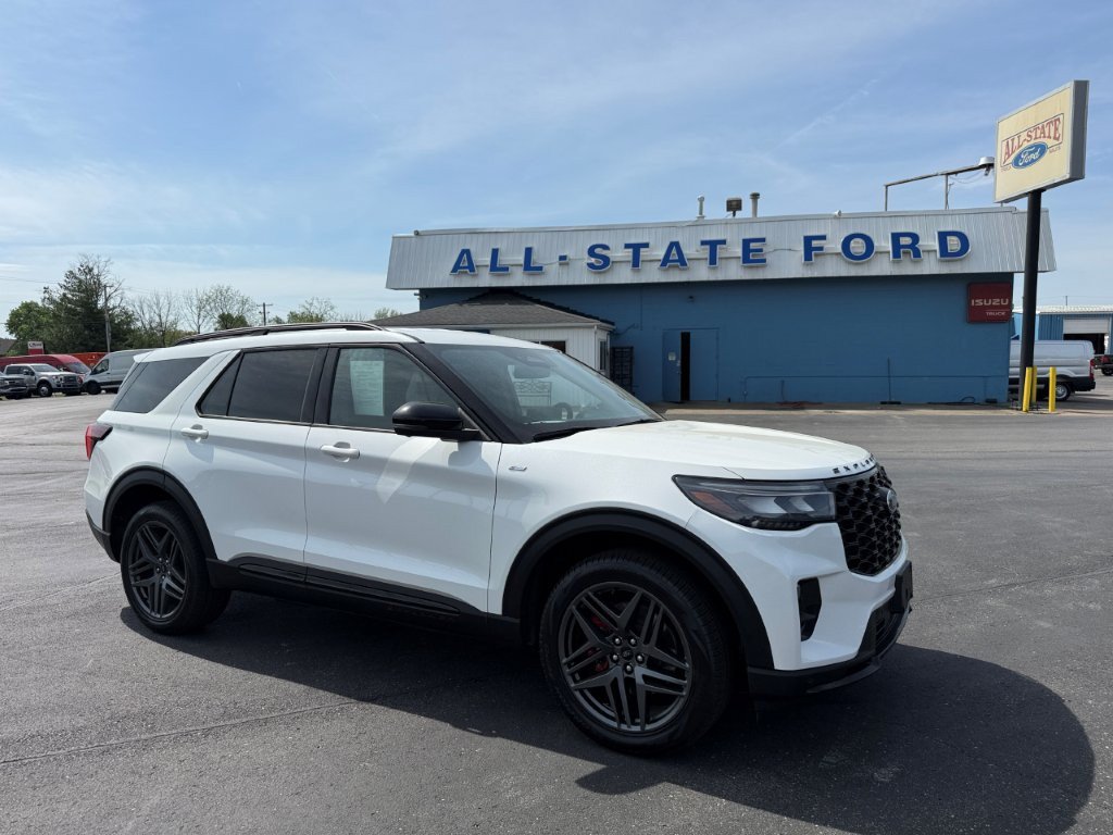 Certified 2025 Ford Explorer ST-Line w/ ST-Line Street Pack AWD/4WD image 1