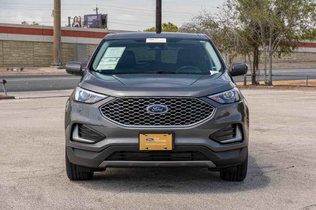 Certified 2024 Ford Edge SEL AWD/4WD image 3