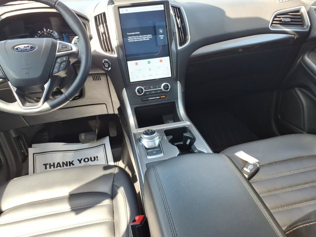 Certified 2024 Ford Edge SEL w/ Convenience Package AWD/4WD image 11