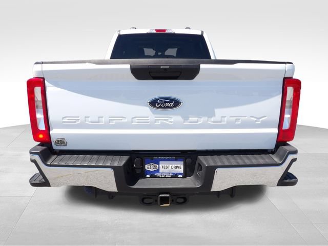 Certified 2024 Ford F250 XLT w/ FX4 Off-Road Package AWD/4WD image 7