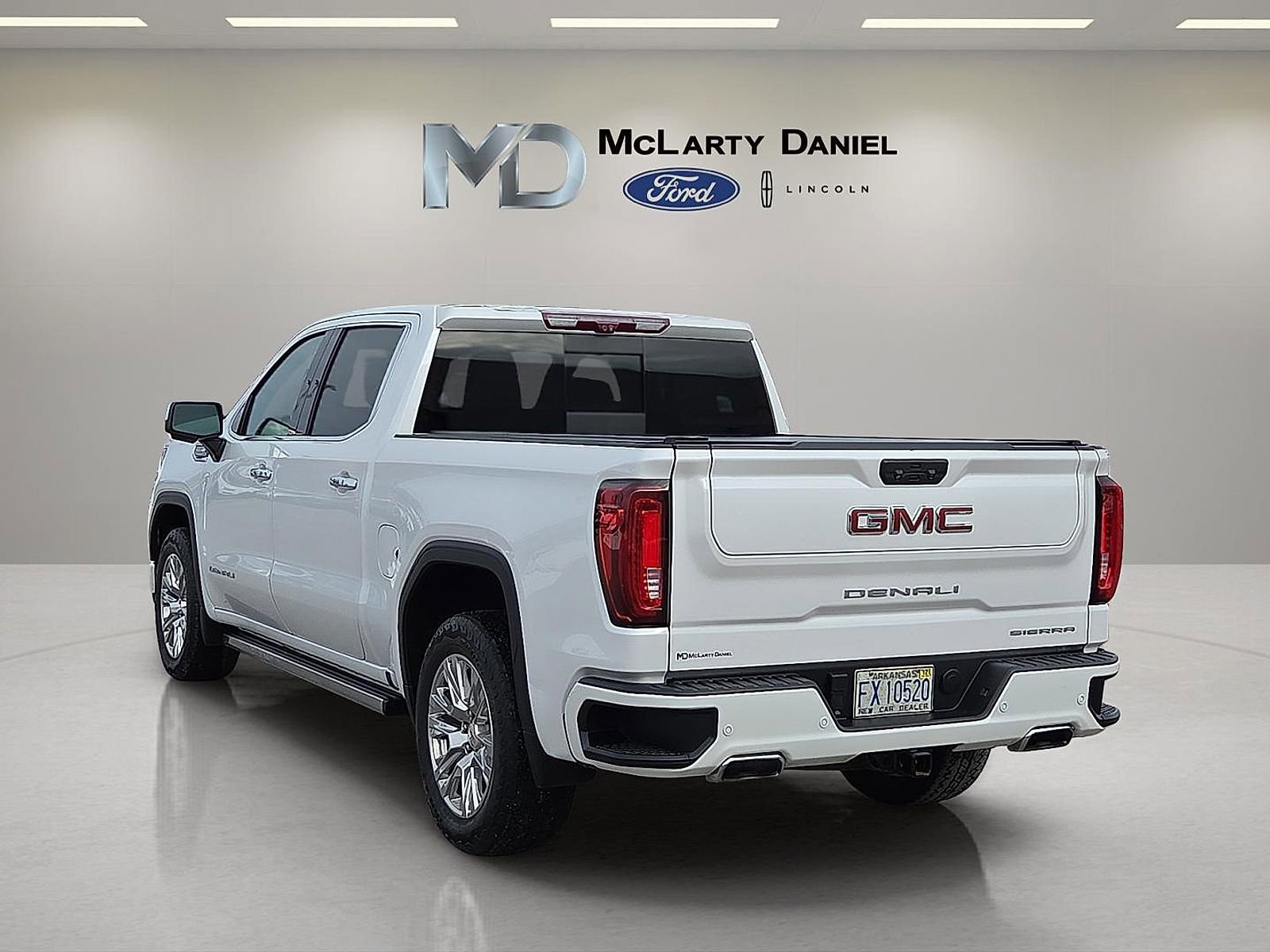 Used 2023 GMC Sierra 1500 Denali w/ Technology Package image 4