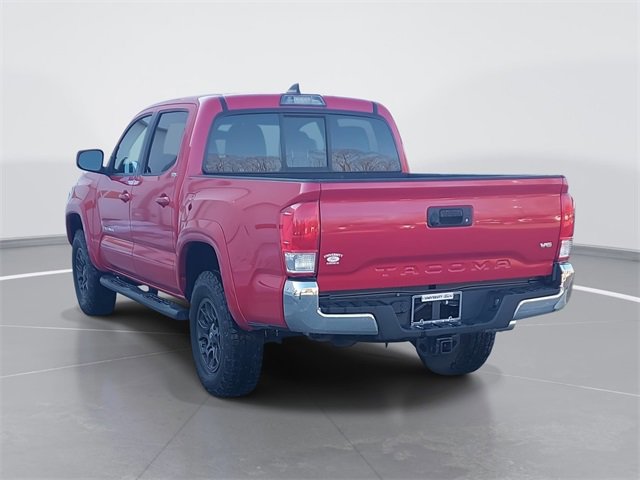 Used 2017 Toyota Tacoma SR5 w/ Tow Package image 3
