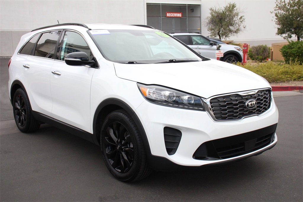 Used 2020 Kia Sorento S image 11