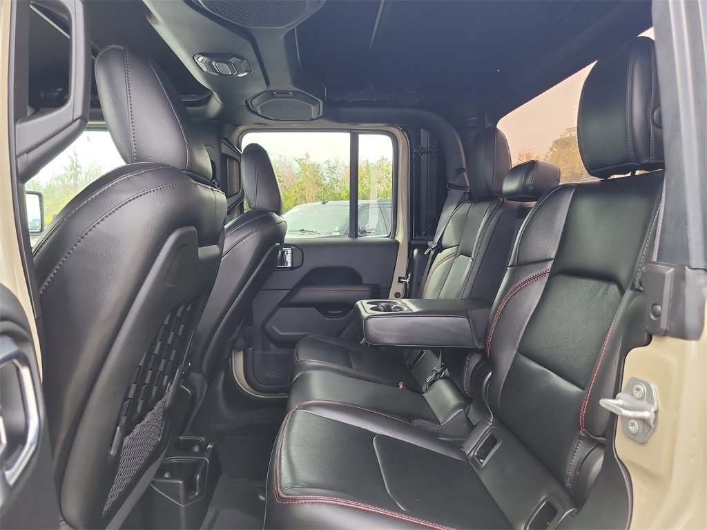 Used 2022 Jeep Gladiator Rubicon w/ LED Lighting Group image 11