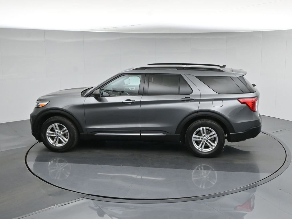Certified 2023 Ford Explorer XLT image 25
