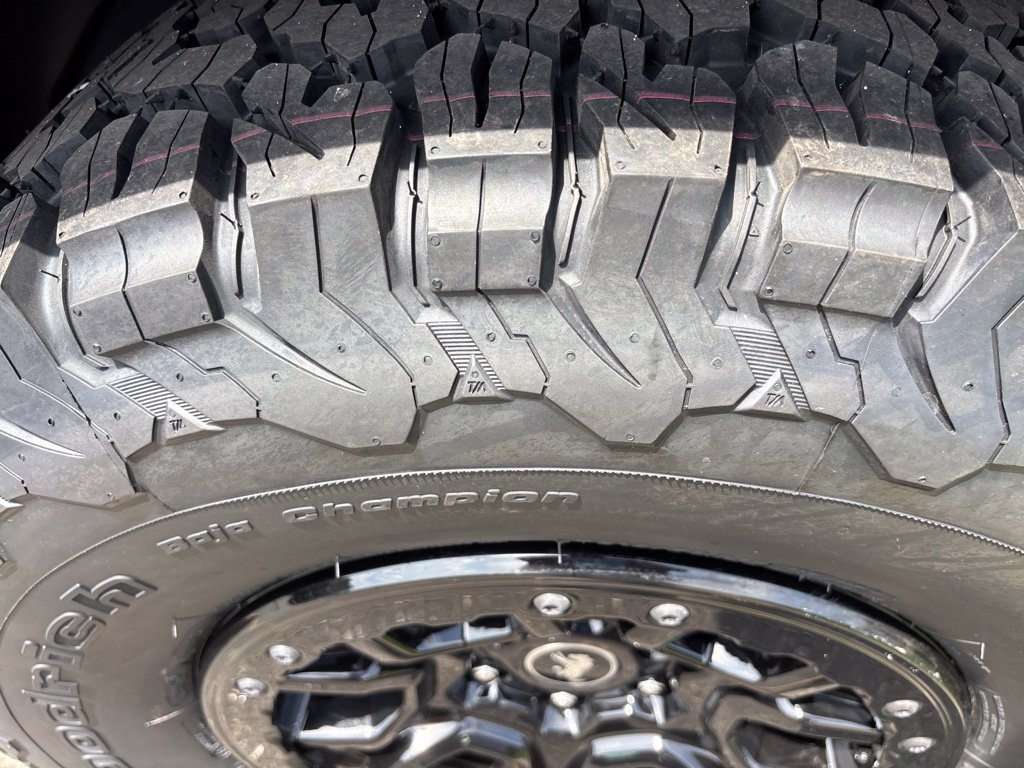 Certified 2022 Ford Bronco Wildtrak AWD/4WD image 7