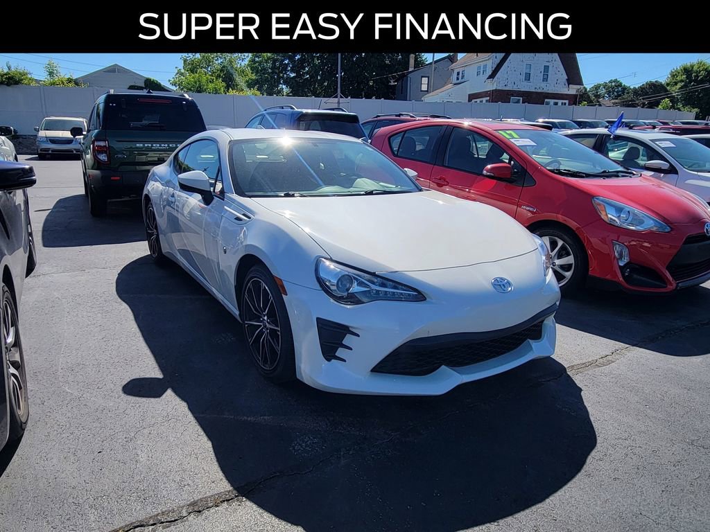 Used 2017 Toyota 86 RWD image 17