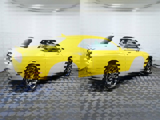 Used 2017 Dodge Challenger SXT Plus image 8