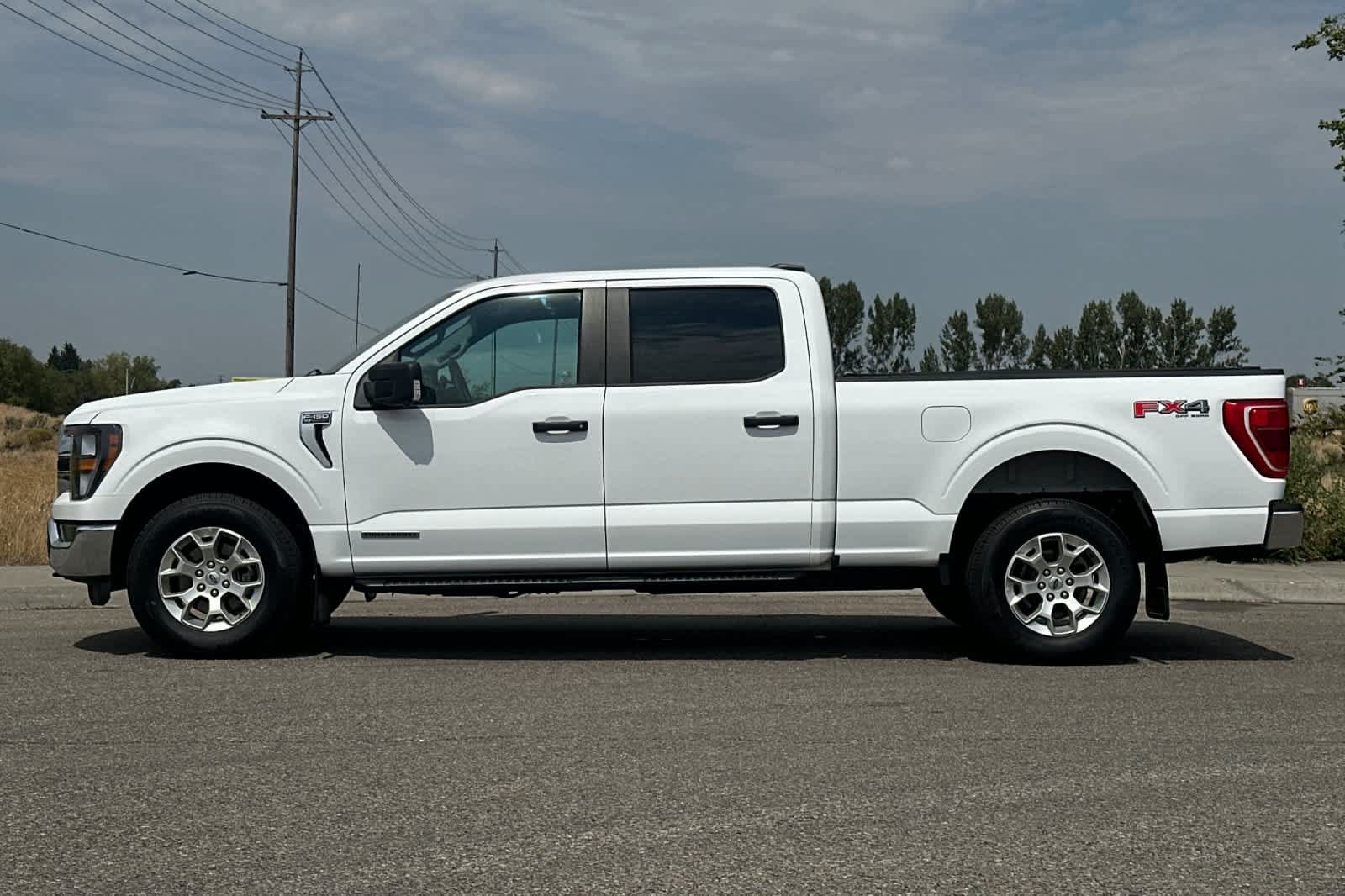 Certified 2023 Ford F150 XLT w/ Trailer Tow Package AWD/4WD image 5