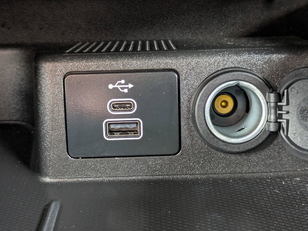 Certified 2024 Ford Escape ST-Line w/ Equipment Group 301A FWD image 21