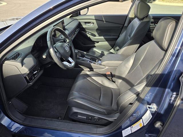 Used 2023 Honda Accord Touring image 11