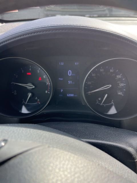 Used 2020 Toyota C-HR XLE image 7