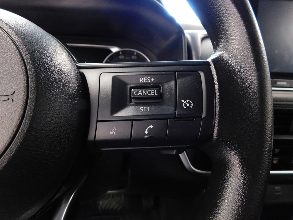 Used 2021 Nissan Rogue S AWD/4WD image 21