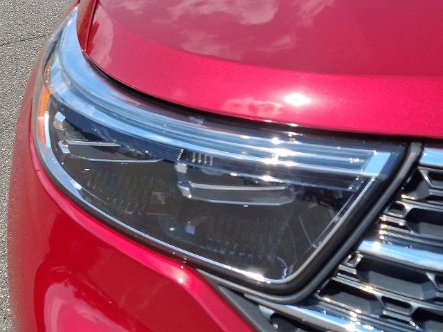 Certified 2022 Ford Explorer XLT w/ Equipment Group 202A image 9