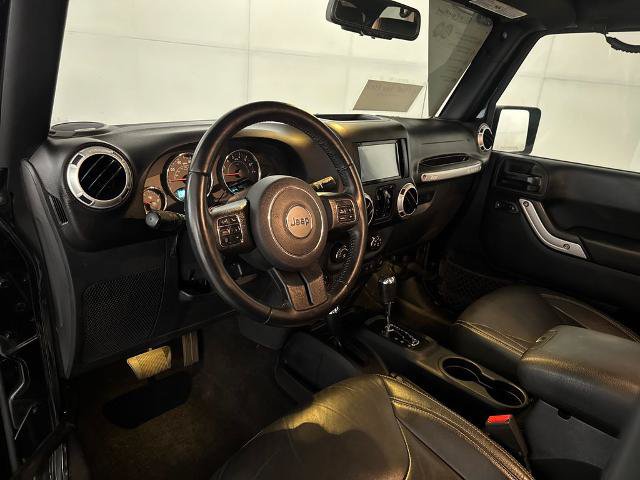 Used 2018 Jeep Wrangler Unlimited Sahara w/ Connectivity Group AWD/4WD image 6