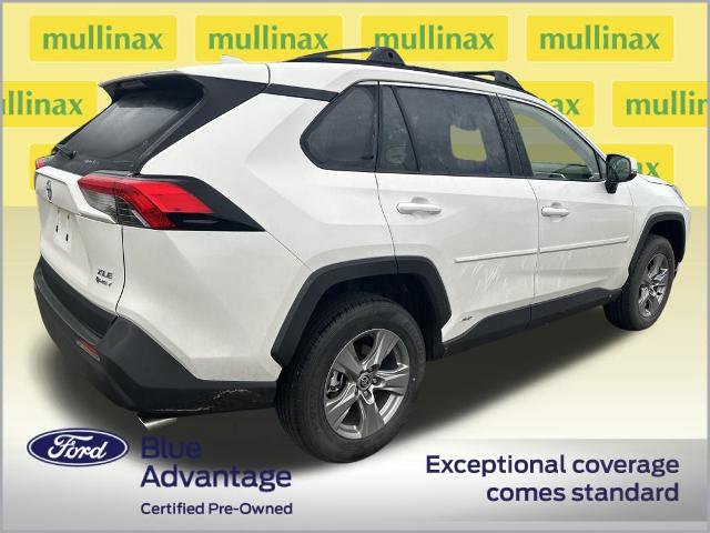 Used 2025 Toyota RAV4 XLE w/ Convenience Package image 3