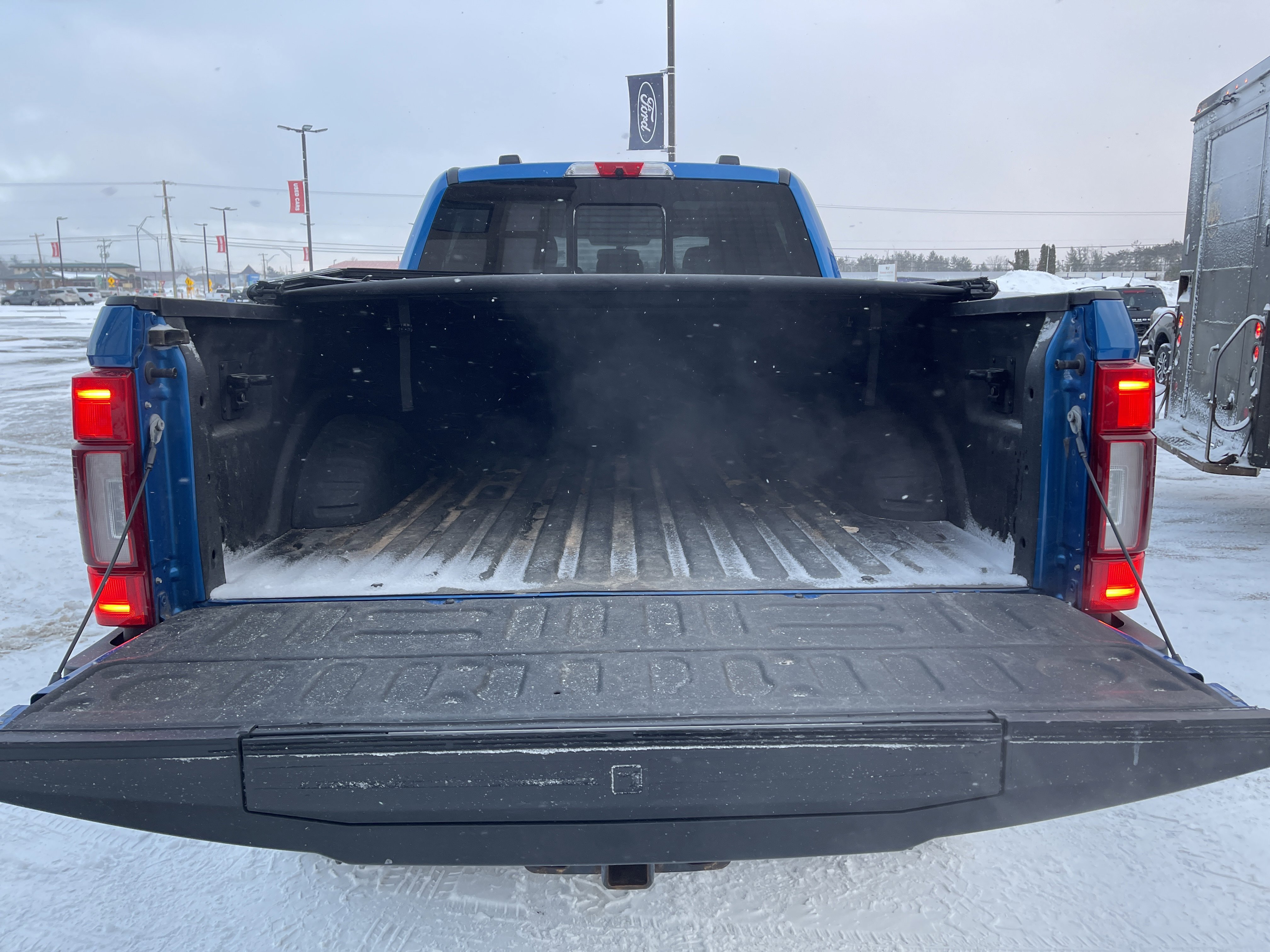 Certified 2020 Ford F350 Lariat w/ Tremor Off-Road Package image 10