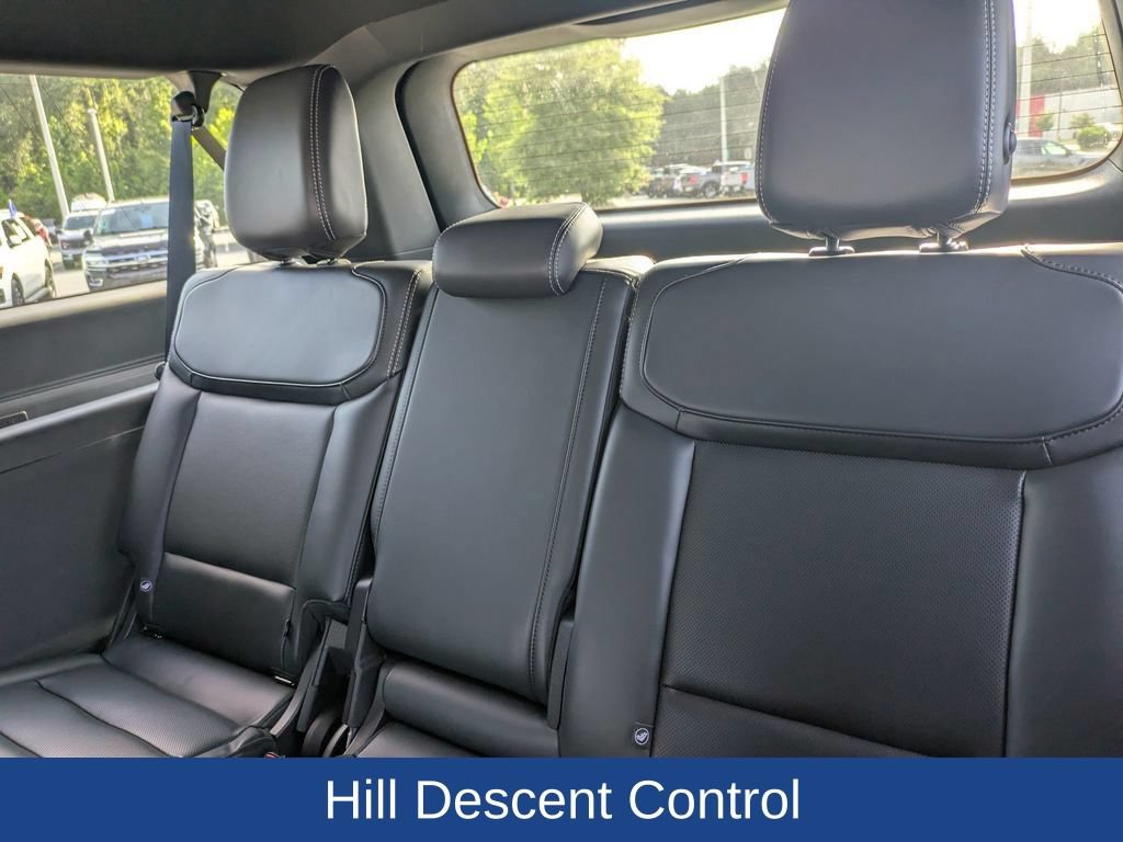 Certified 2025 Ford Expedition Max Platinum w/ Stealth Performance Package AWD/4WD image 19