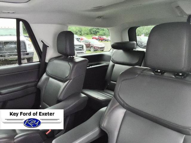 Certified 2025 Ford Expedition Active AWD/4WD image 22