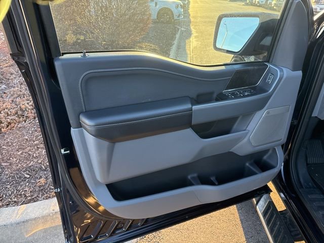 Certified 2022 Ford F150 XLT w/ Equipment Group 302A High image 8