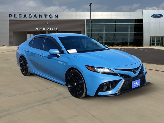 Used 2023 Toyota Camry SE w/ Convenience Package FWD image 7