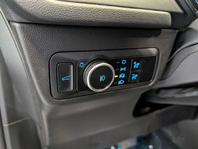 Certified 2024 Ford Escape Platinum AWD/4WD image 16