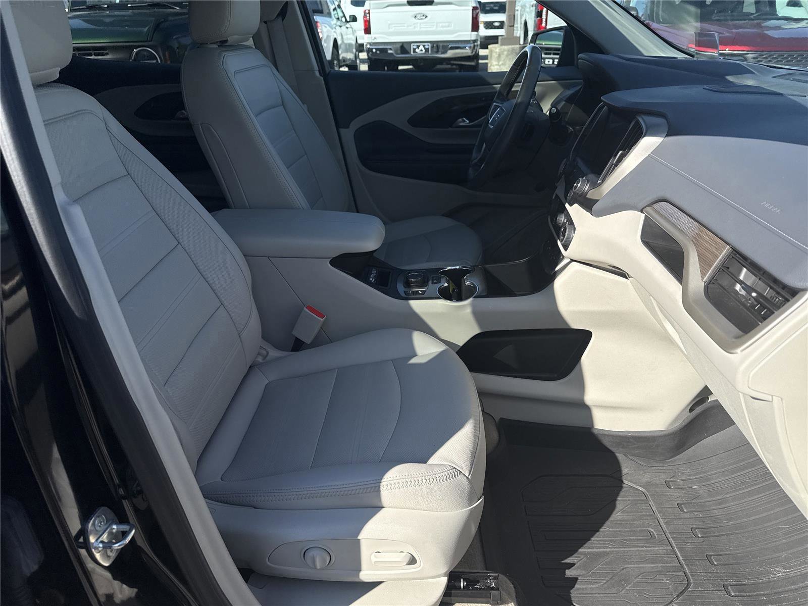 Used 2022 GMC Terrain Denali w/ Black Diamond Edition image 20