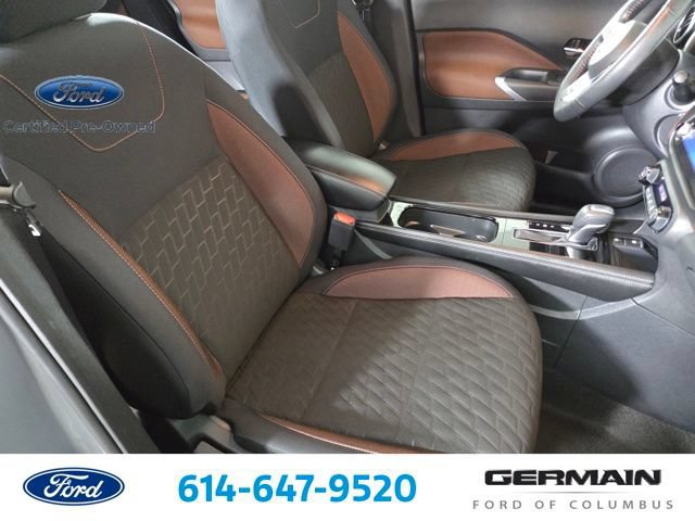 Used 2023 Nissan Kicks SR w/ Interior Electronics Package FWD image 31