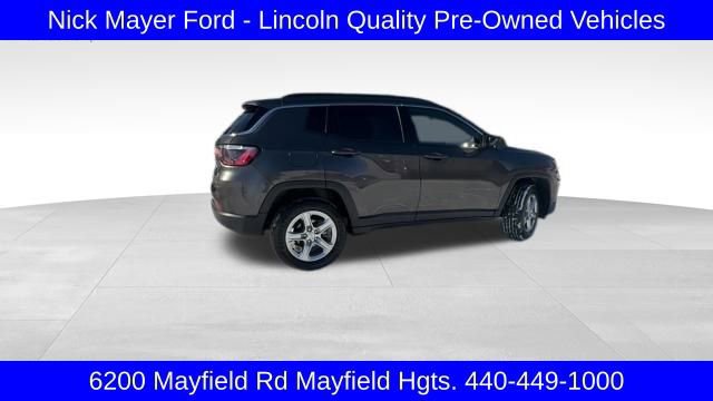 Used 2024 Jeep Compass Latitude w/ Convenience Group image 12