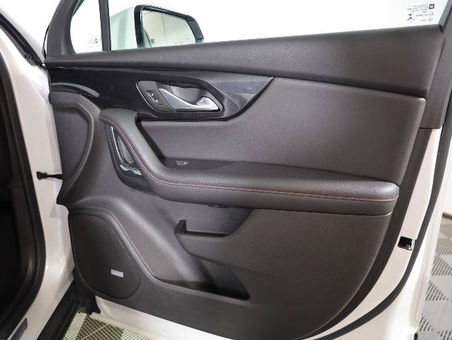 Used 2022 Chevrolet Blazer RS w/ Enhanced Convenience Package AWD/4WD image 38