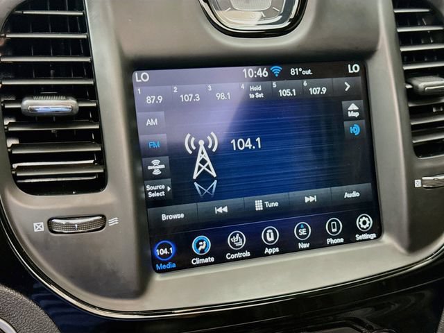 Used 2023 Chrysler 300 S RWD image 15