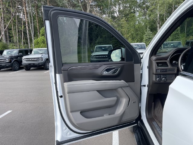 Used 2023 Chevrolet Tahoe LT AWD/4WD image 29