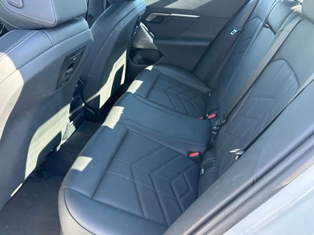Used 2024 BMW 530i xDrive AWD/4WD image 12