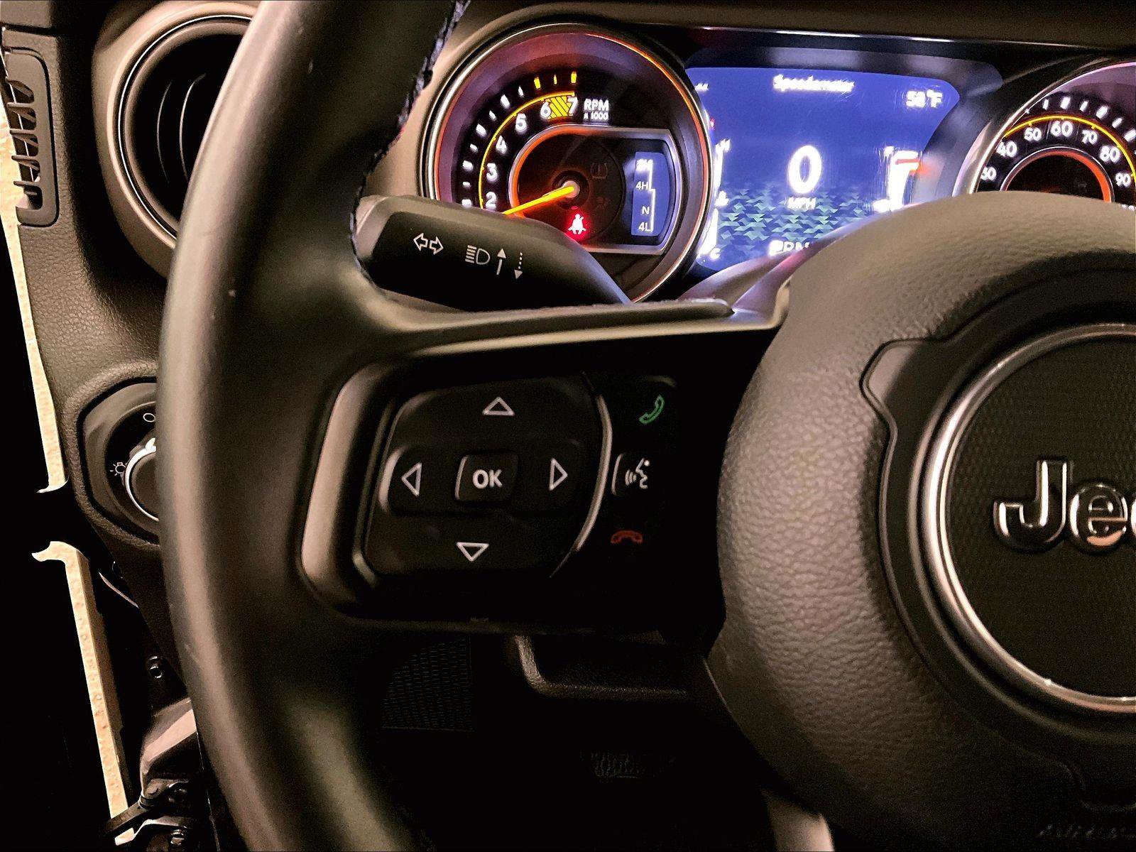 Used 2018 Jeep Wrangler Sport AWD/4WD image 17