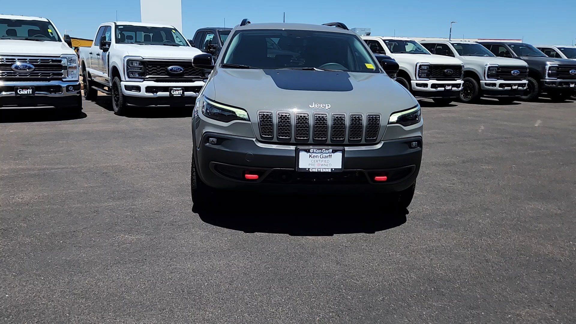 Used 2022 Jeep Cherokee Trailhawk w/ Sound & Nav Group AWD/4WD image 4