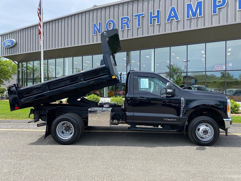 Certified 2023 Ford F350 XL w/ Snow Plow Prep Package AWD/4WD image 9