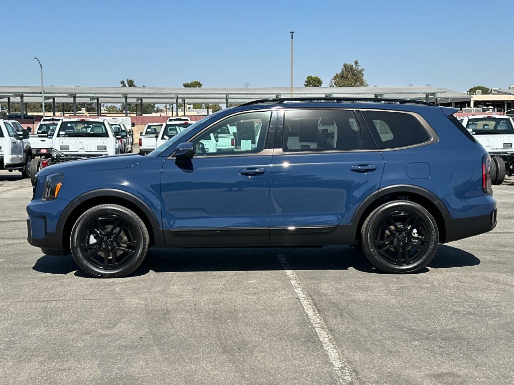 Used 2025 Kia Telluride EX X-Line AWD/4WD image 6