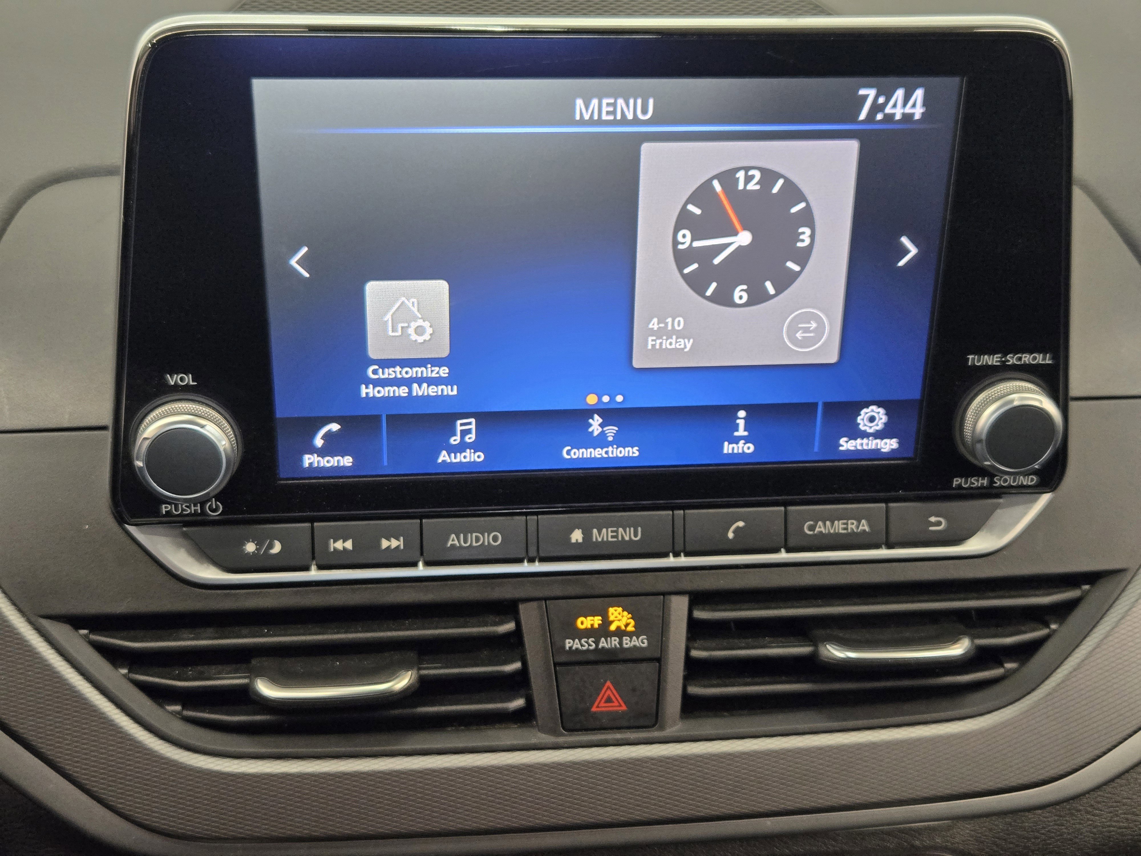 Used 2024 Nissan Altima 2.5 SR FWD image 18