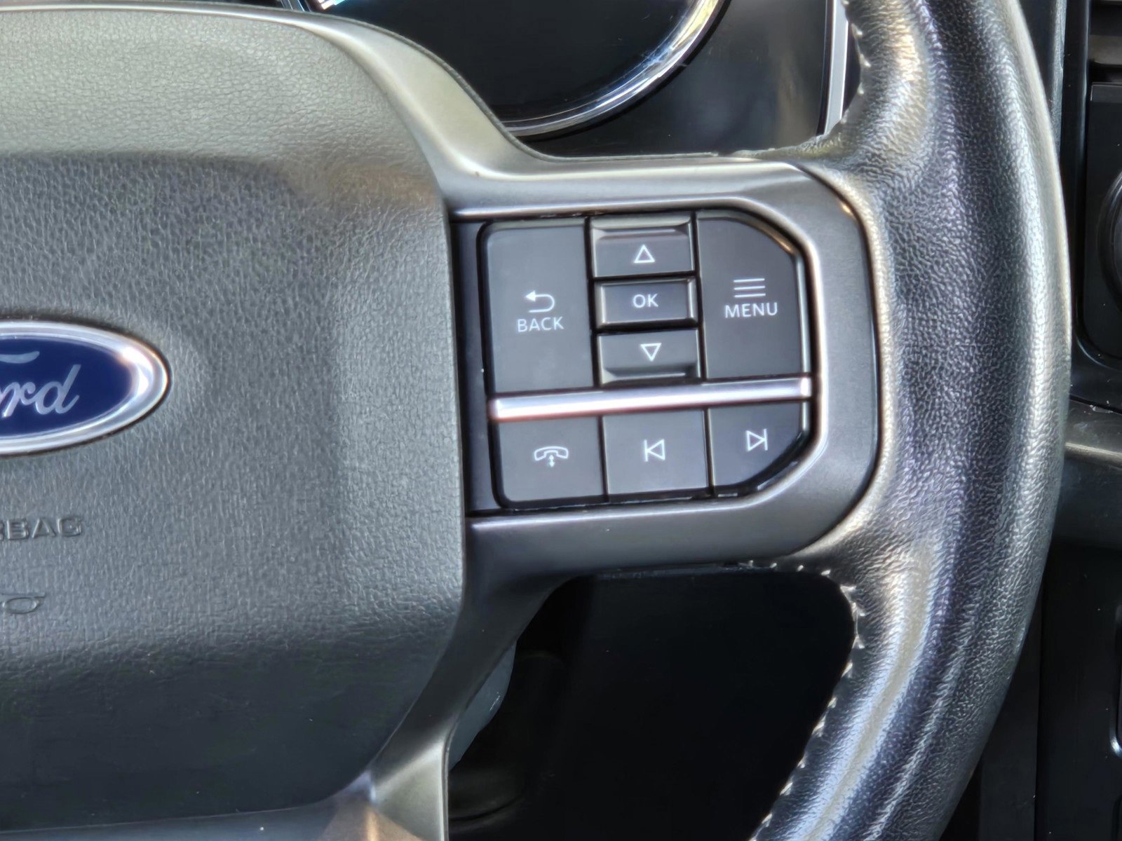 Certified 2022 Ford F150 XLT w/ Equipment Group 302A High image 17