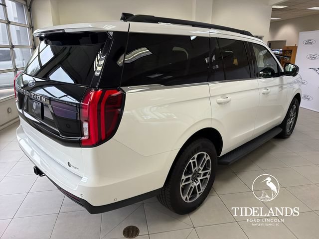 Certified 2025 Ford Expedition Active RWD image 9