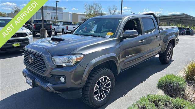 Used 2022 Toyota Tacoma TRD Sport AWD/4WD image 7