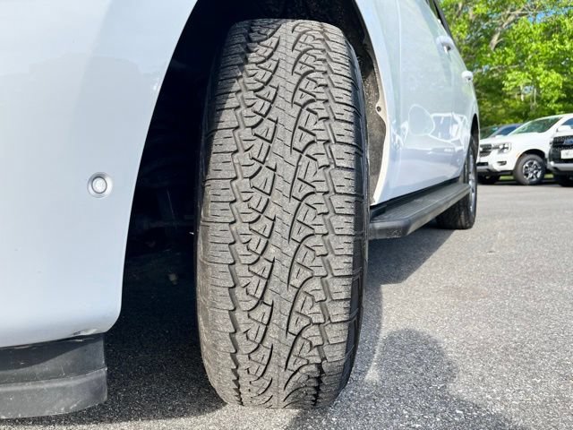 Certified 2025 Ford Expedition Active AWD/4WD image 17