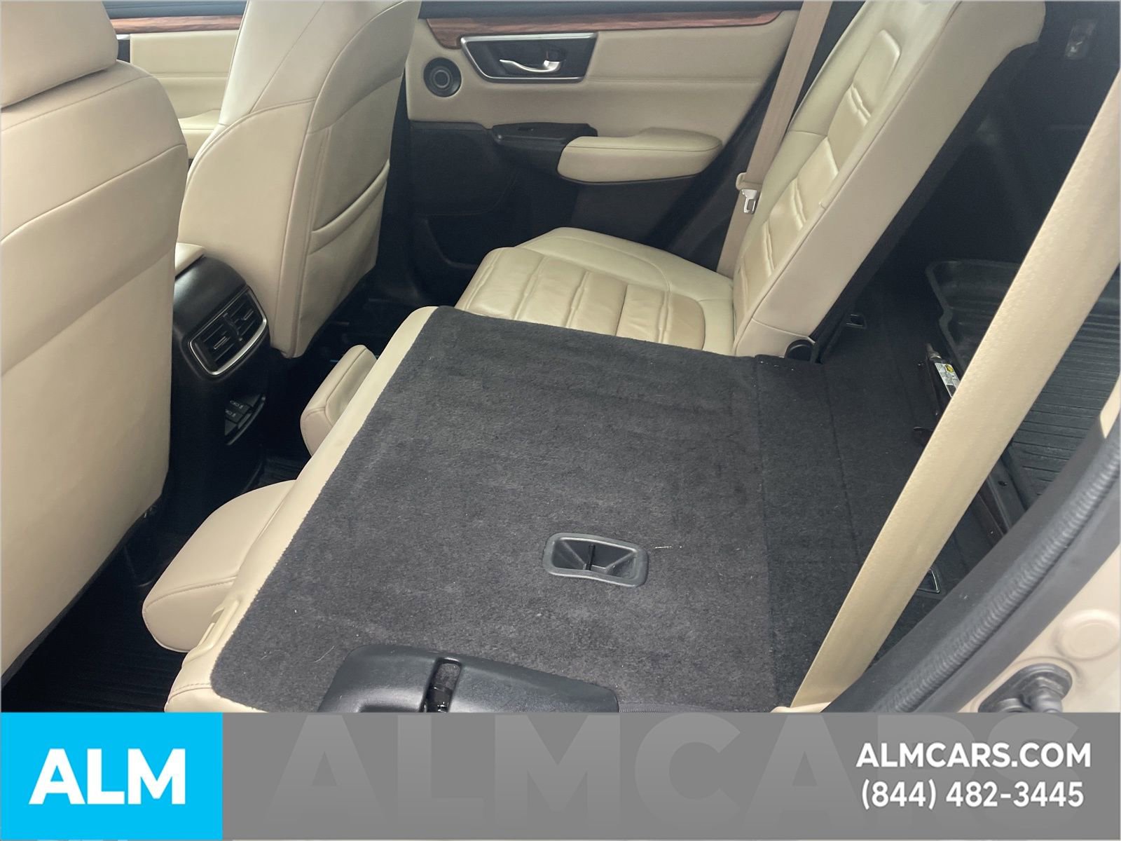 Used 2018 Honda CR-V Touring image 12