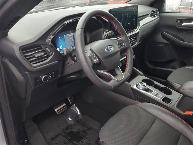 Certified 2023 Ford Escape ST-Line w/ Tech Pack #1 image 11